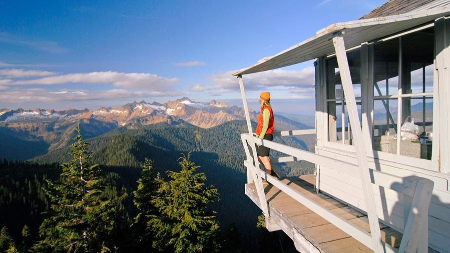A Guide To Staying In A Fire Watch Tower In The US National Forests